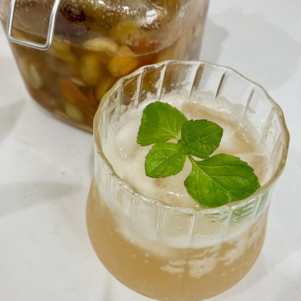 梅コーラ　炭酸割り