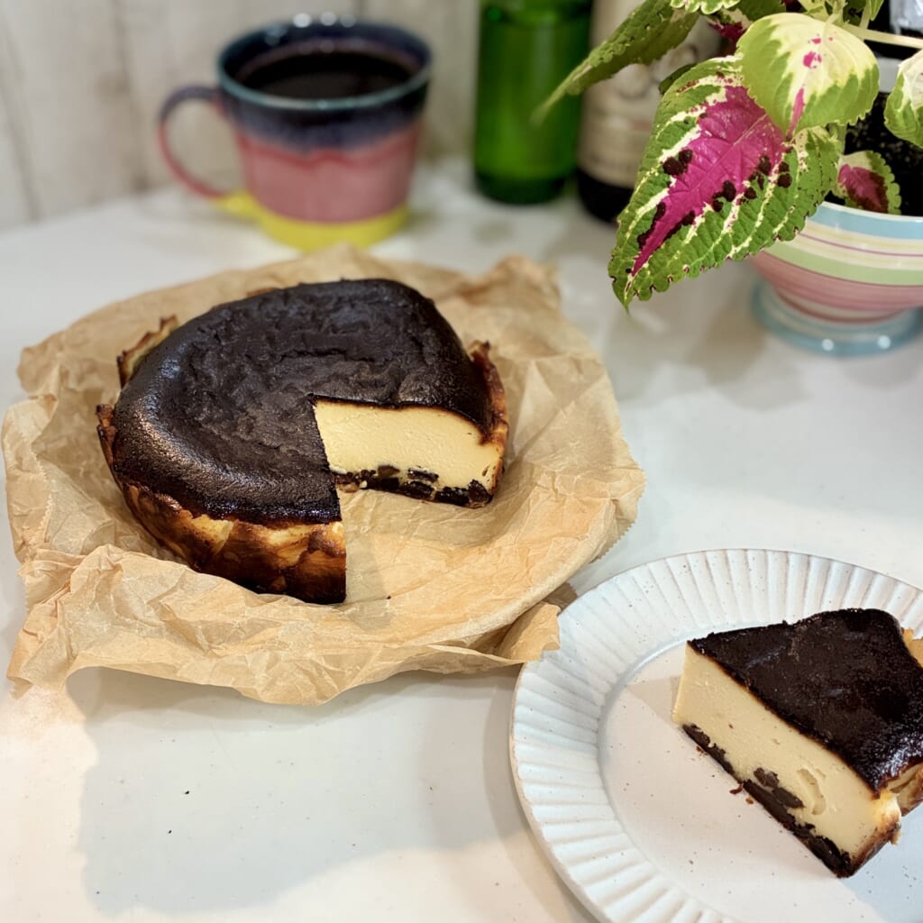 ラムレーズンバスクチーズケーキ